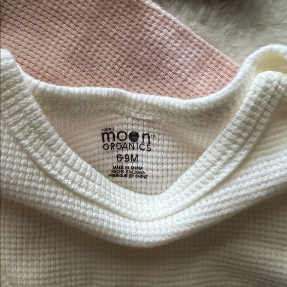 3-Pack Long Sleeve Bodysuits - Picture 2 of 3